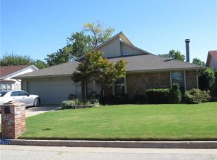 8224 NW 92nd St, Oklahoma City, OK 73132