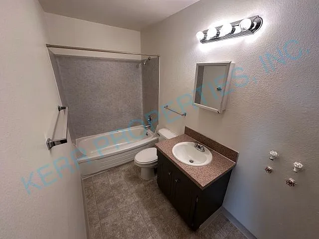 7512 SE Steele St — Photo 11