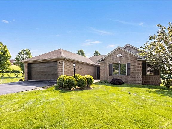4th image of 108 Winfield Manor Dr