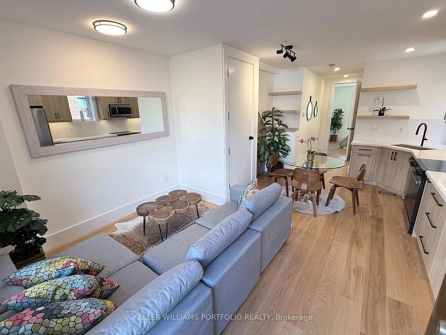 1 bed, $2,790 — Photo 2