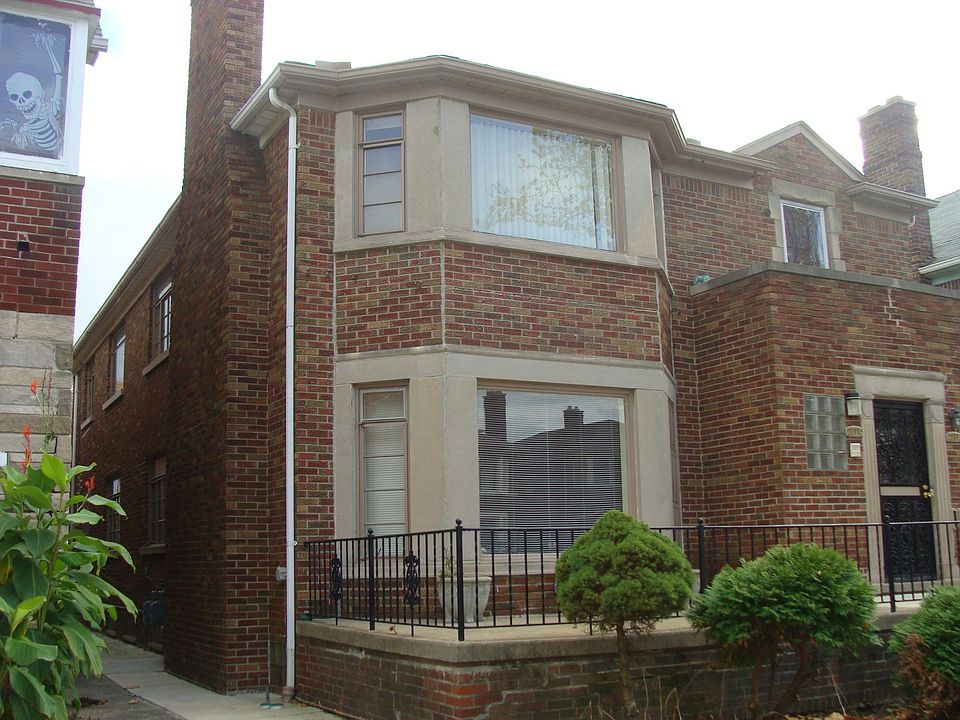1st image of 4017 W Buena Vista St #4017