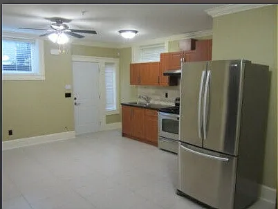 17 W 42nd Ave #8 — Photo 2