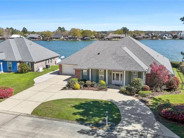 13419 Riverlake Dr, Covington, LA 70435