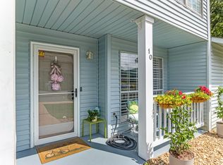 10 Bear Grass Ct, Greenville, SC 29605