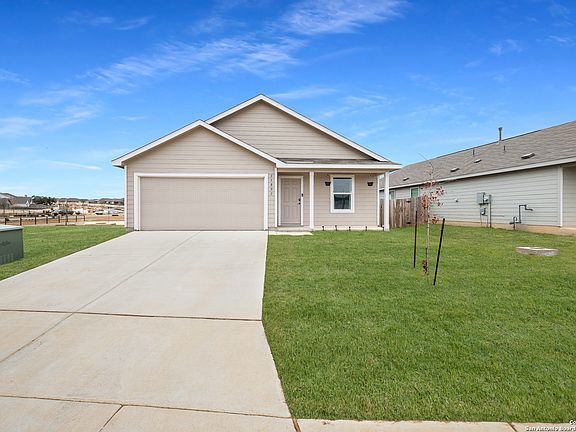 2nd image of 31805 Bluewood Vista