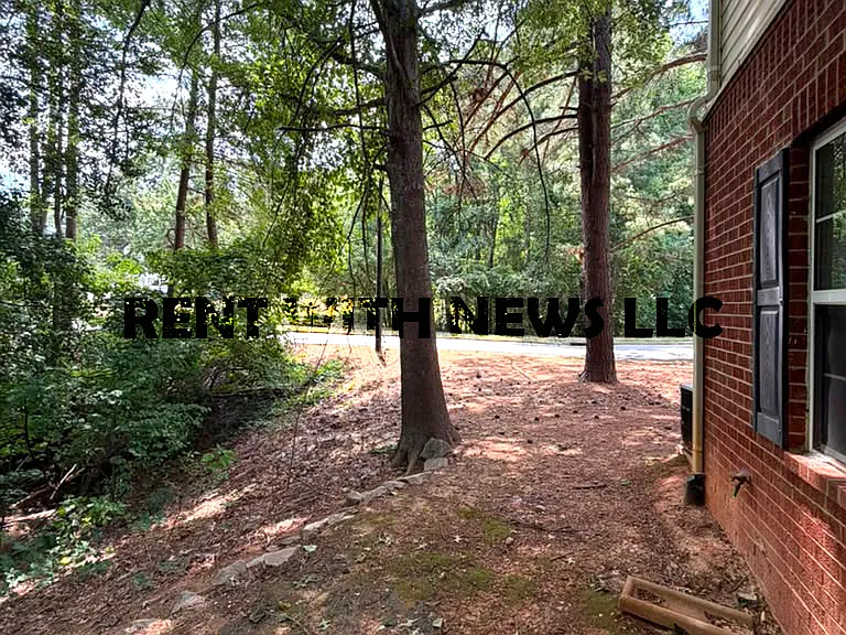 1851 Trailwood Heights Ln #104 — Photo 33