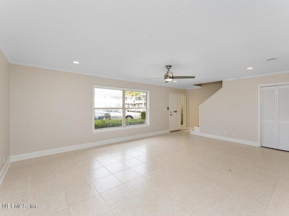 5th image of 695 A1a #24-unit 24