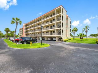 9450 Harbor Greens Way APT 207, Seminole, FL 33776