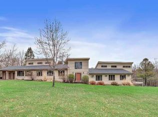 11 Broadview Ln, Milan, NY 12571