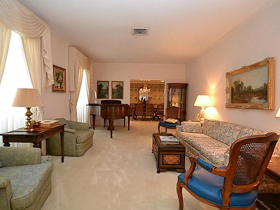 4th image of 11803 Durrette Dr