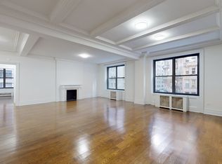 200 W 58th St APT 2A, New York, NY 10019