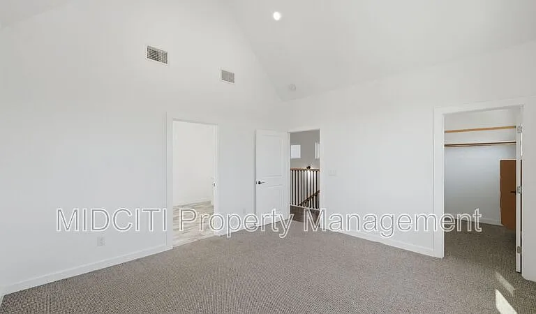 893 E Mather St — Photo 24