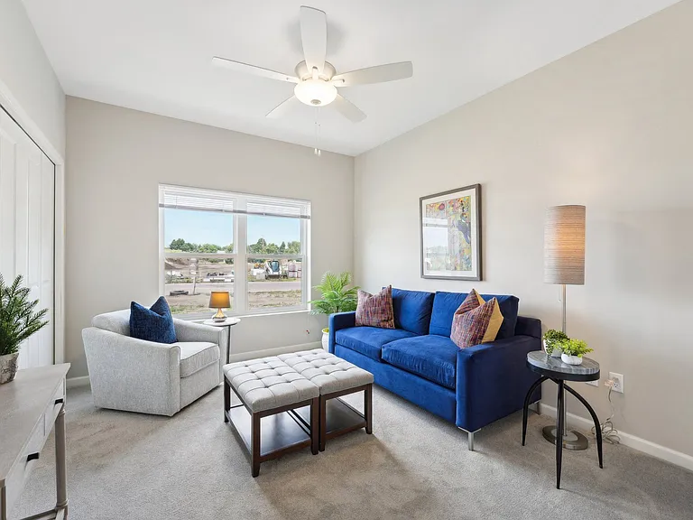 2nd Bedroom or Den