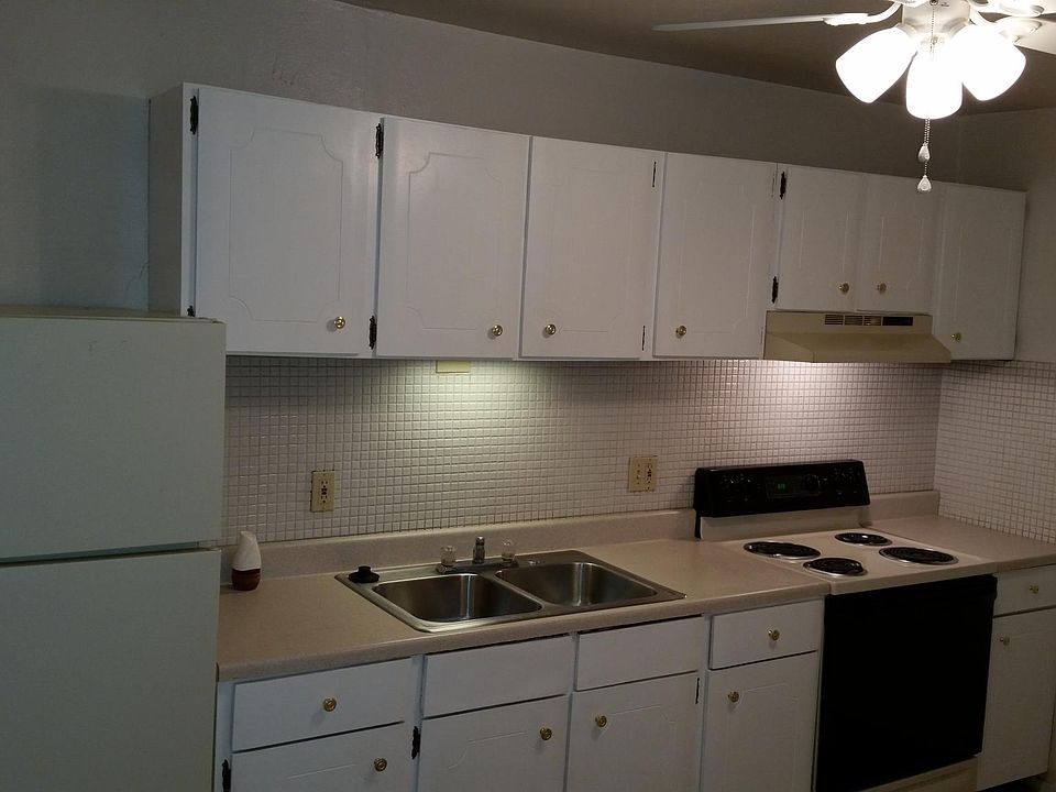 2nd image of 10431 Boylston Ct
