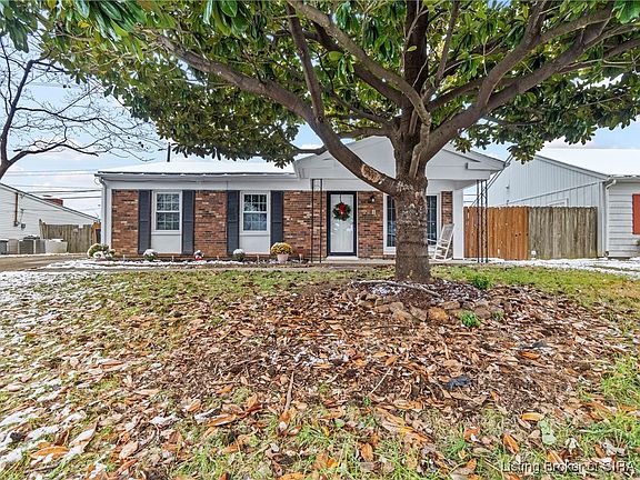 2nd image of 1231 Longfellow Drive