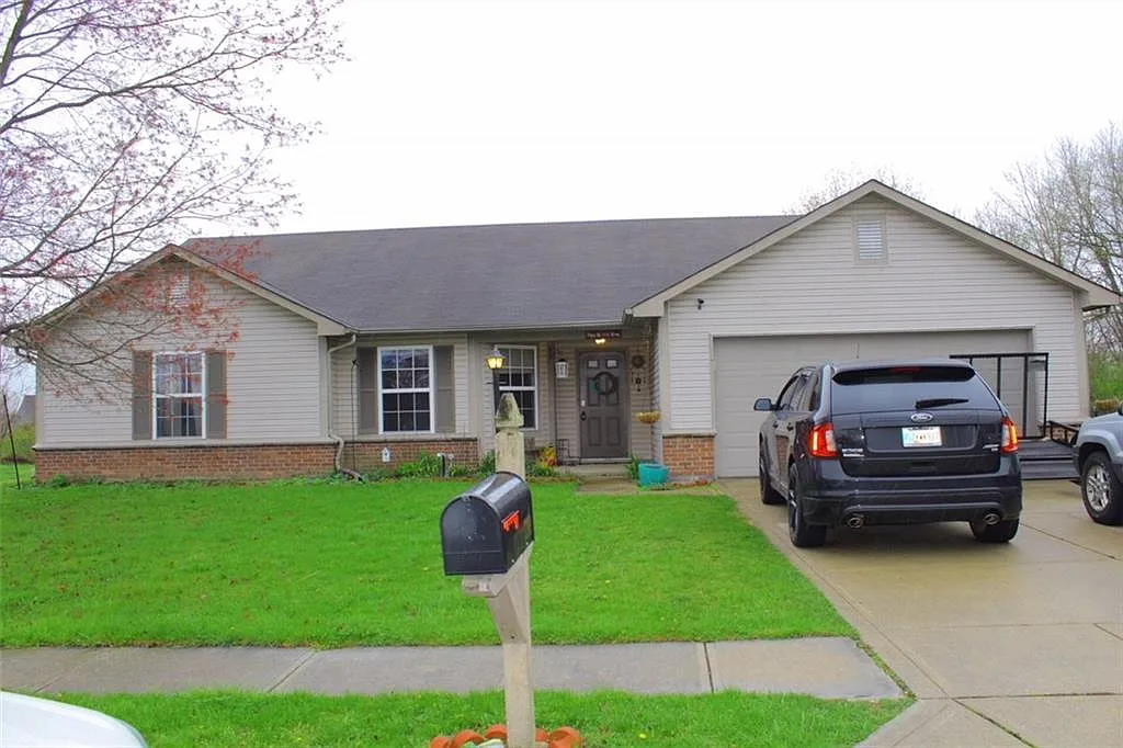 7269 Woodmill Ct photo 1