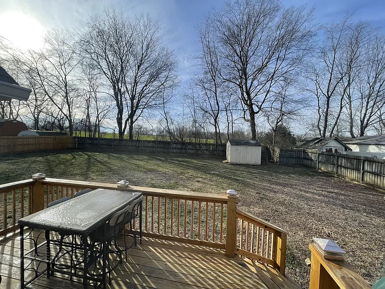 116 Cora St — Photo 19