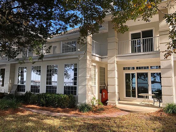 5th image of 1325 Windward Cir
