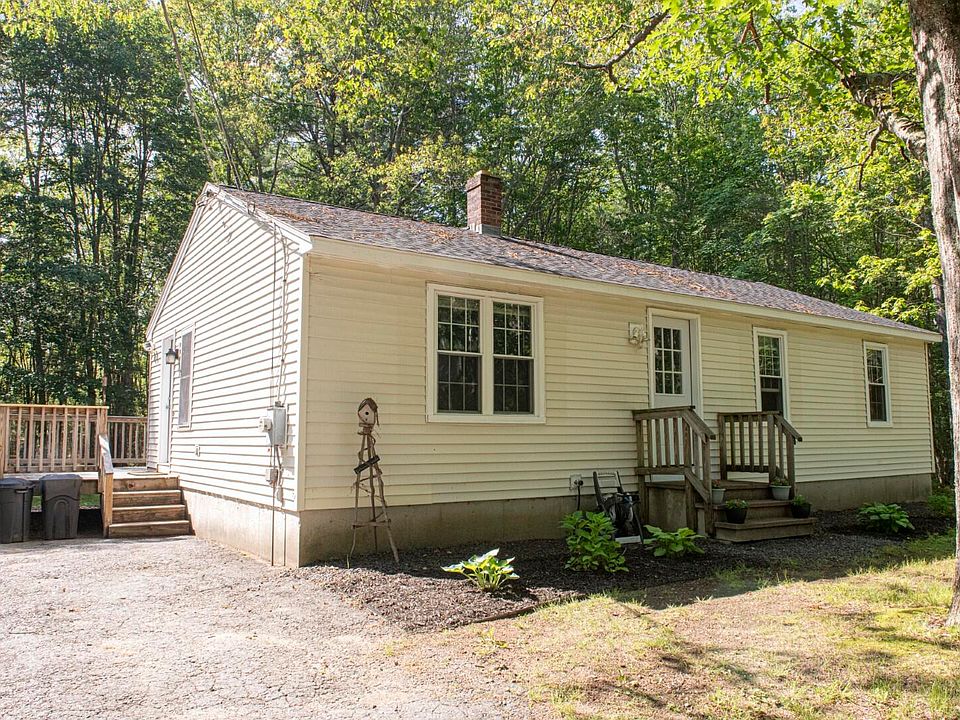 1st image of 7 Dogwood Lane