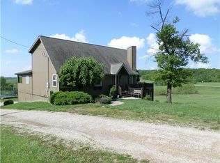 19184 258th Rd, Atchison, KS 66002
