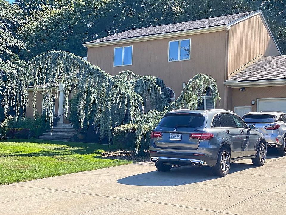 2nd image of 124 Alpine Estates Dr