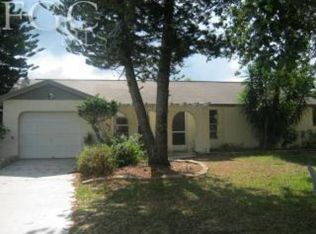 12 Lorelei Ave, Lehigh Acres, FL 33936