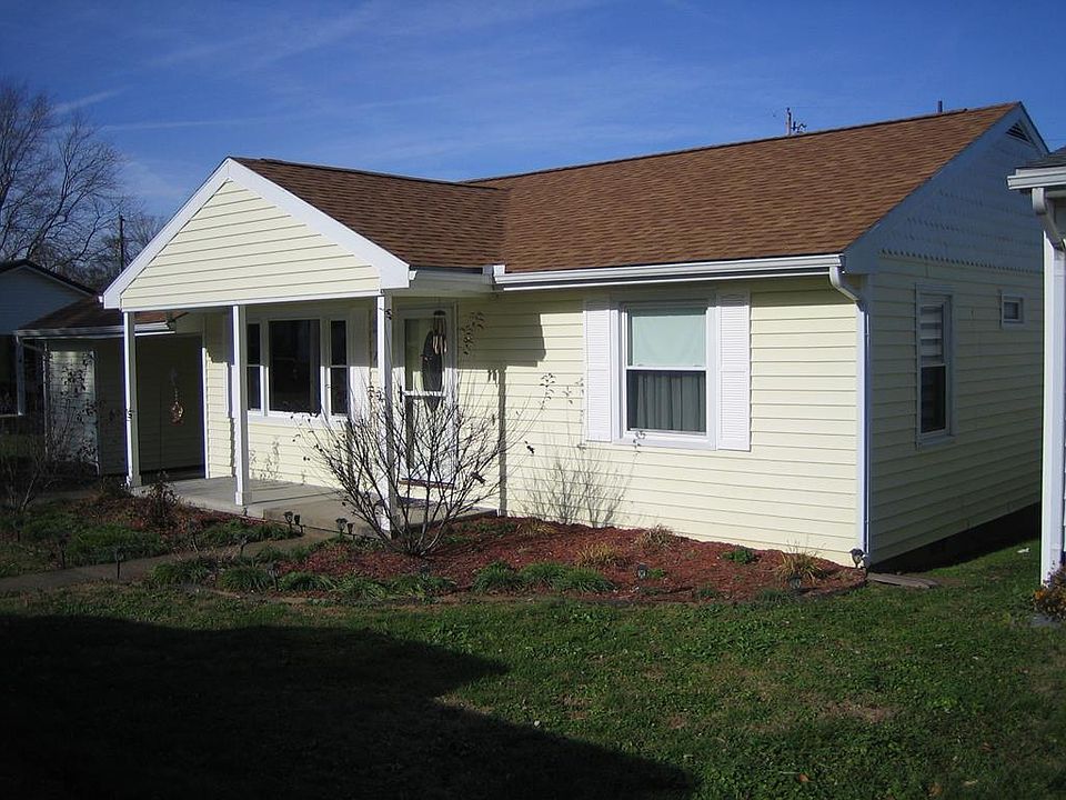 1st image of 1705 Ash St
