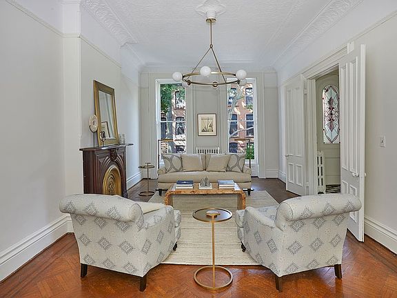 3rd image of 408 Bergen St