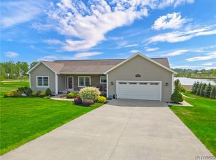 4453 Billo Rd, Clarence, NY 14031