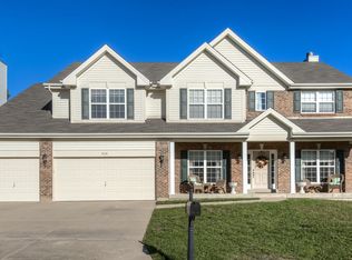928 Bentley Park Cir, O'Fallon, MO 63368