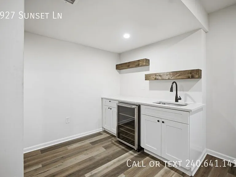 2927 Sunset Ln — Photo 16