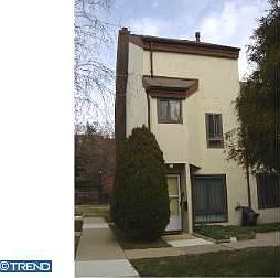 2nd image of 5016 Convent Ln