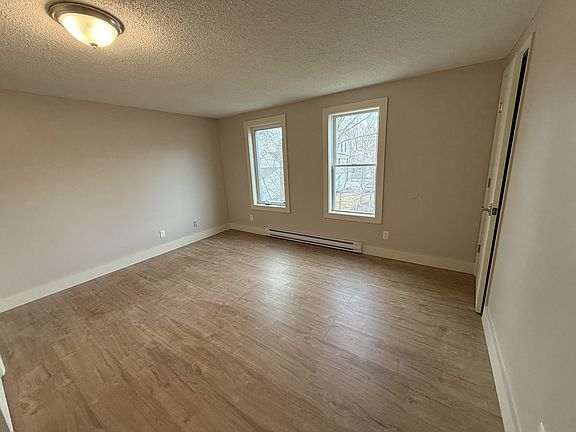 2nd image of 12 Knox St #14