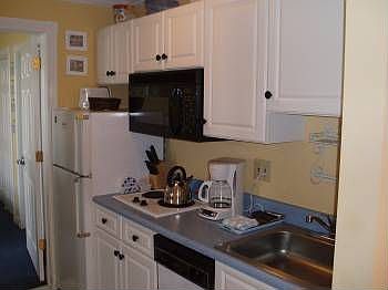 1st image of 719 11th St Unit 611