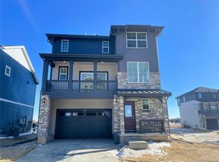 1919 S Fultondale Way, Aurora, CO 80018