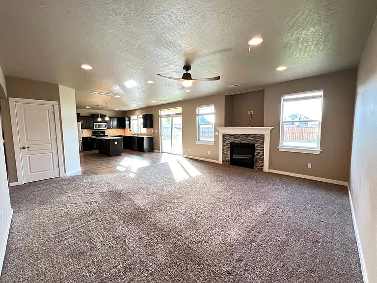 6337 Marble St — Photo 13