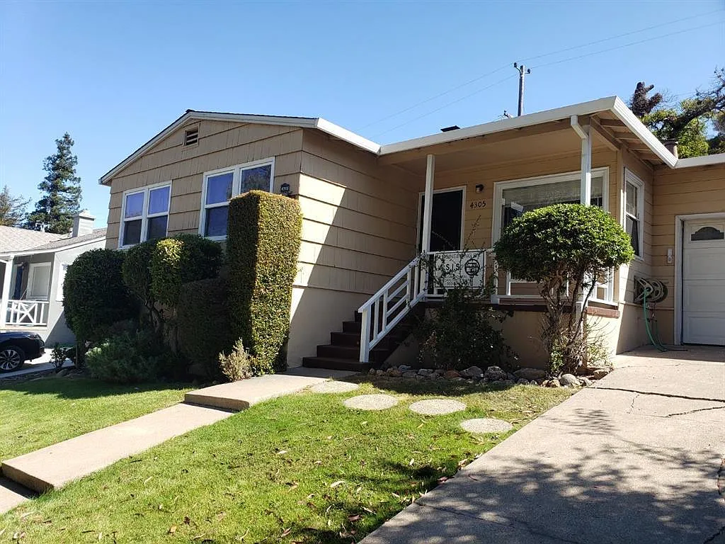 4305 Alameda De Las Pulgas photo 1