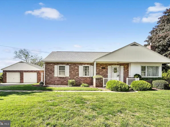 2479 Burkholder Rd, Red Lion, PA 17356