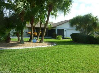 1724 Viscaya Pkwy, Cape Coral, FL 33990