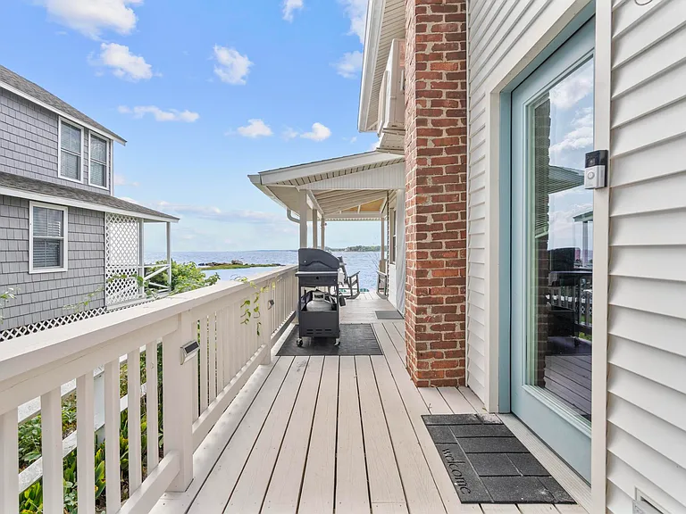 105 Sunset Beach Rd — Photo 18