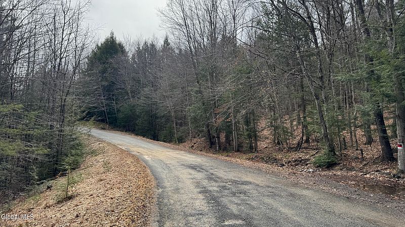 4th image of 4 Spring Wood