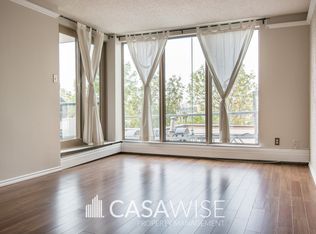 10149 Saskatchewan Dr NW #207, Edmonton, AB T6E 6B6