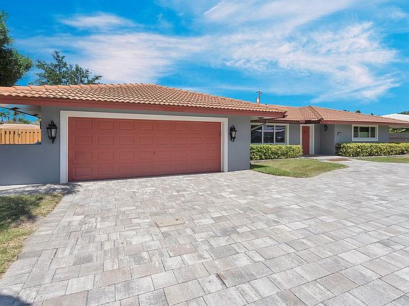 3rd image of 3608 NE 24th Avenue