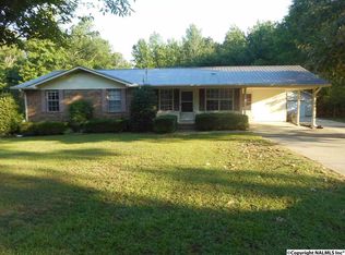 2211 Pond Cir, Guntersville, AL 35976