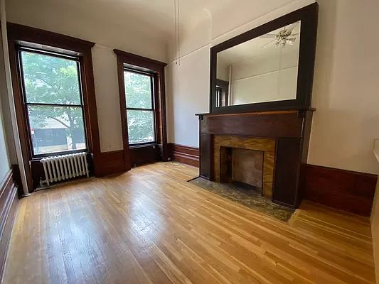 2nd image of 148 W 76th St #2A2