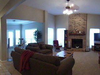 2nd image of 404 Applewood Dr
