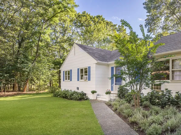 1635 Sagg Rd, Sag Harbor, NY 11963