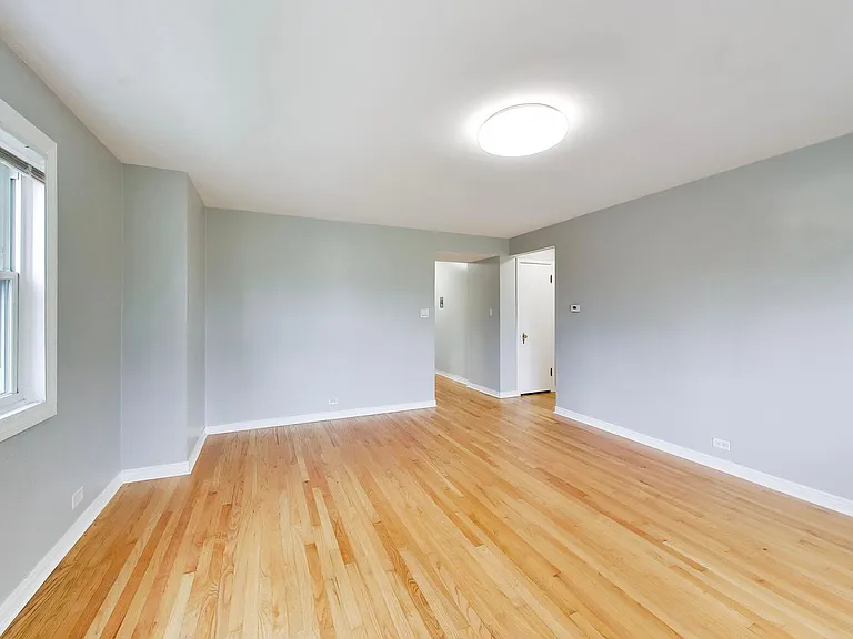 6405 N Normandy Ave #2S — Photo 5