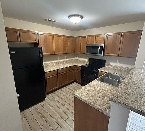 3rd image of 337 Katherine Suzanne Way