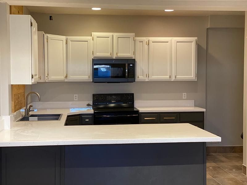 1st image of 2487 N Eaglecrest Dr